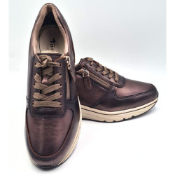 Sneaker piel,ajuste cordones con cremallera lateral.Plantilla anatómica extraíble.Ligera cuña,suela antideslizante.Tamaris.
